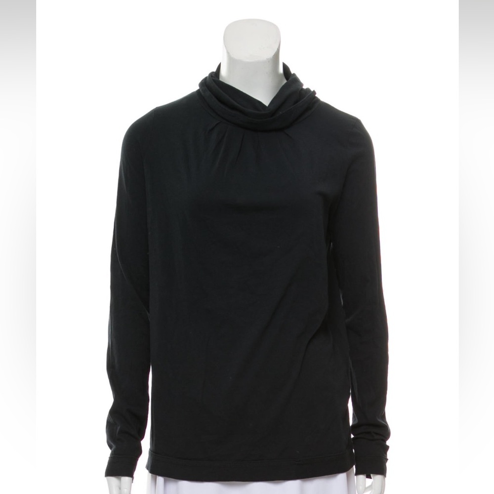 Marc by Marc Jacobs black turtle neck size small